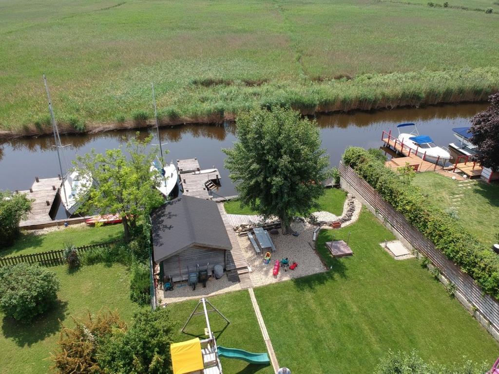 25H Spa-Residenz Pools In & Out, Private Garden & Beach Нойзидль-ам-Зе Экстерьер фото