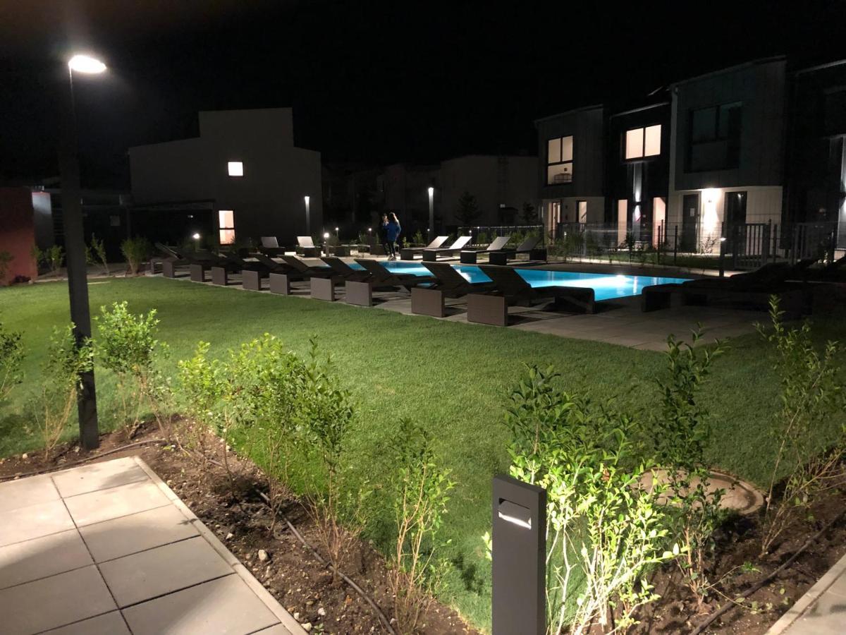 25H Spa-Residenz Pools In & Out, Private Garden & Beach Нойзидль-ам-Зе Экстерьер фото